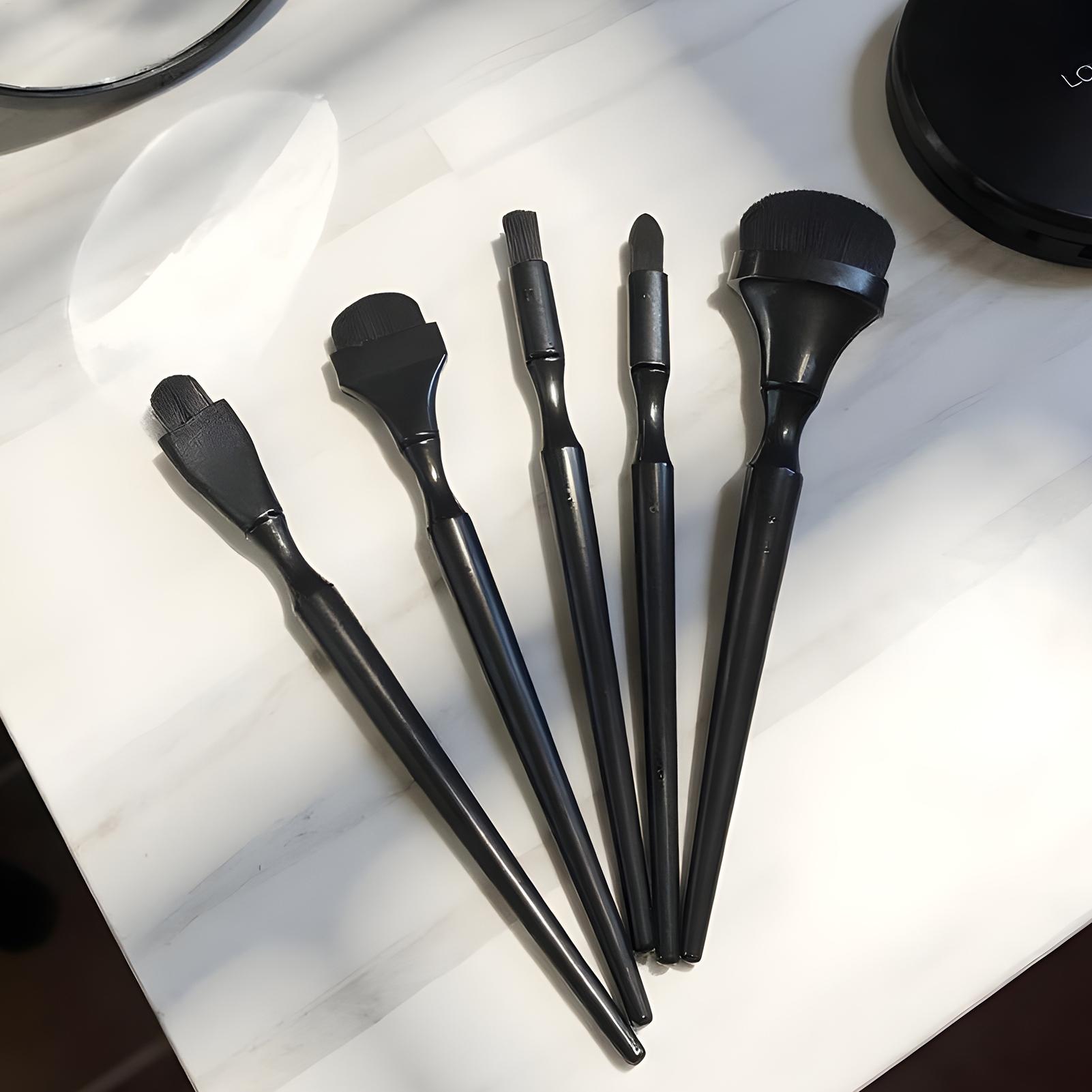 Ink Blotter Paper - Blending Brushes for Charcoal Drawing 5